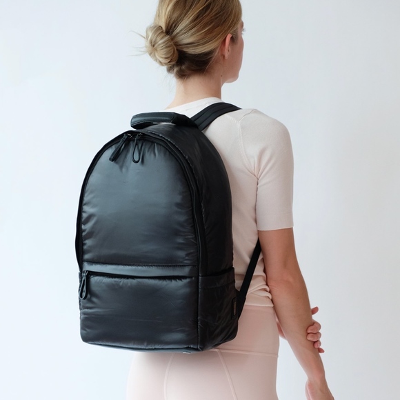 caraa cloud stratus backpack